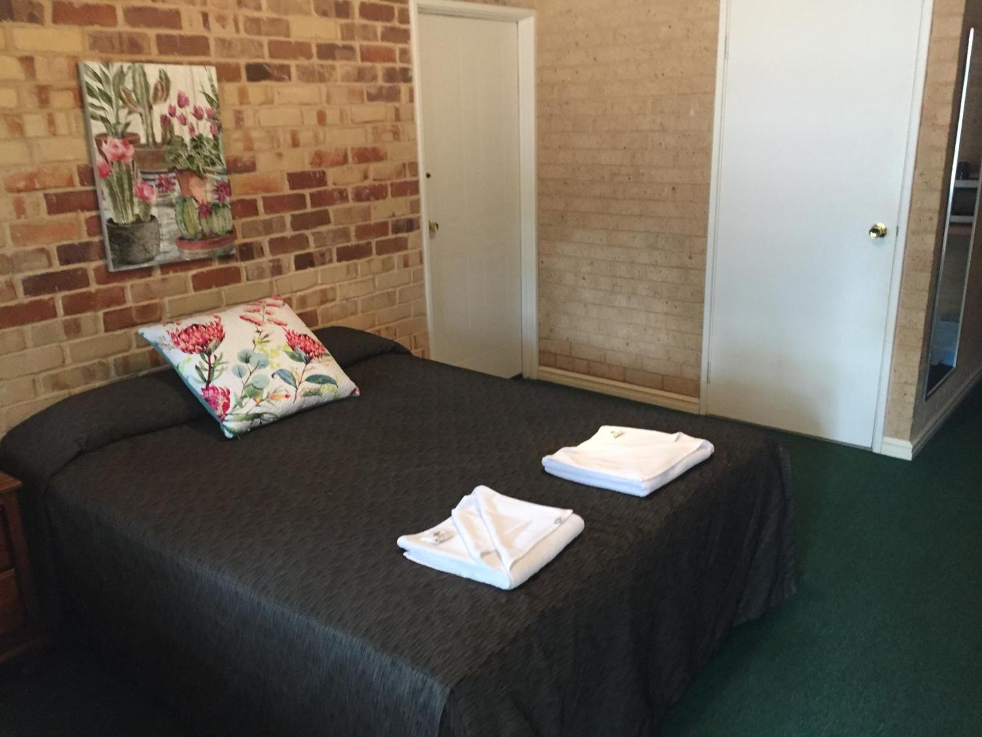 Mundaring Travellers Rest Motel מראה חיצוני תמונה